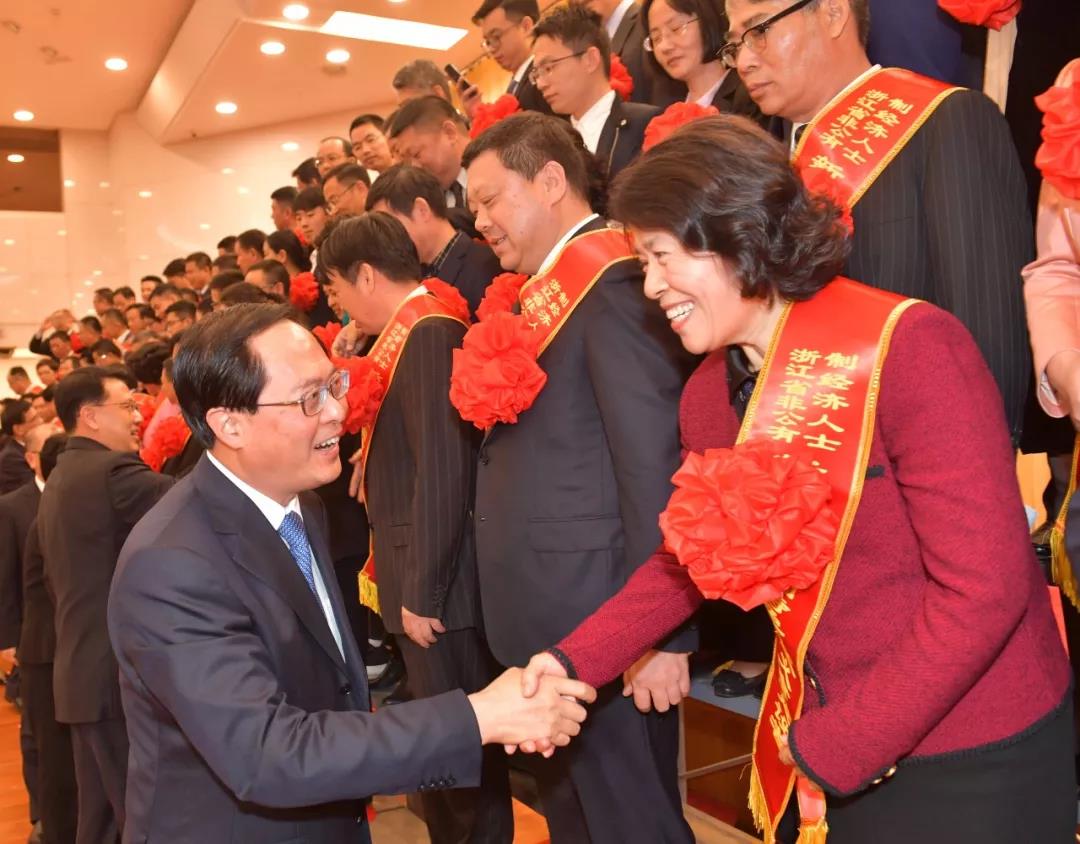 1541380750402039eBiT.jpg 4.jpg