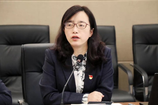 1574047230361592D9td.jpg 彭蕾4.jpg